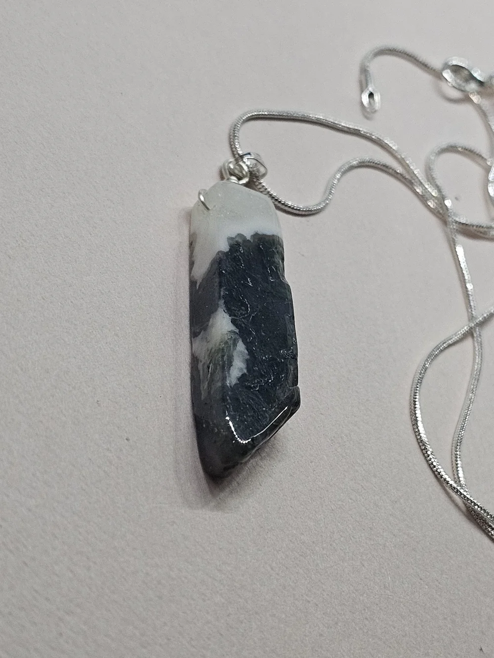Sterling Silver Hematite Point Pendant Necklace - White and Dark Gray